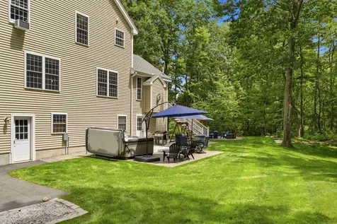 165 South Ridge Drive Manchester NH 03109