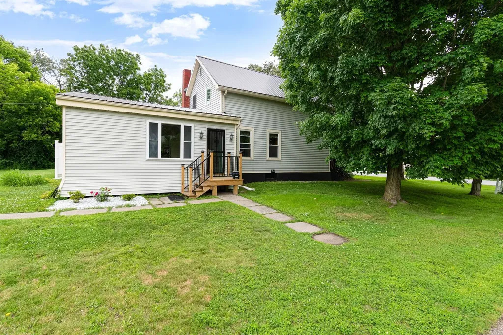 78 Aldis Street St. Albans City VT 05478