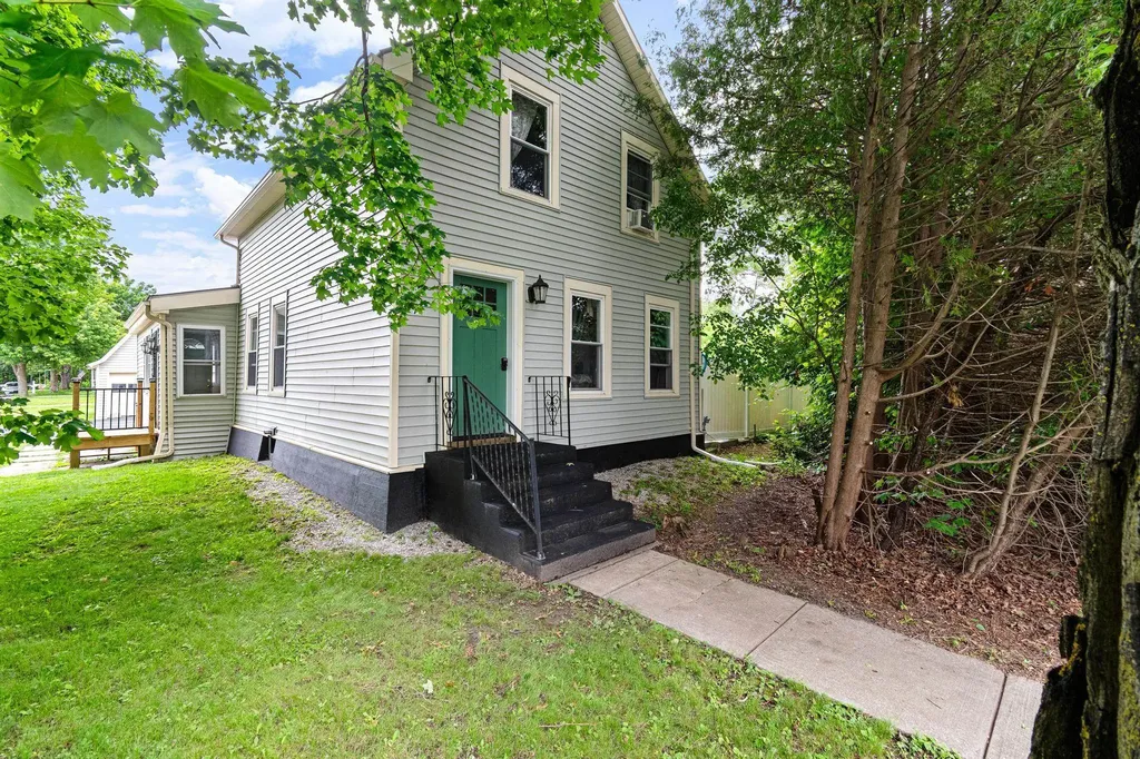 78 Aldis Street St. Albans City VT 05478
