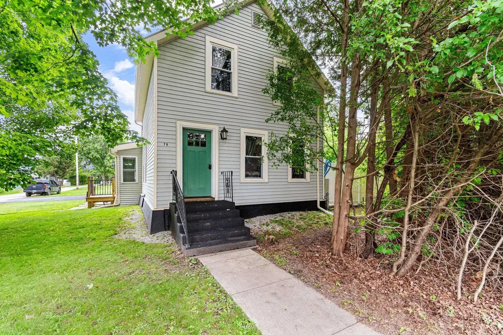 78 Aldis Street St. Albans City VT 05478