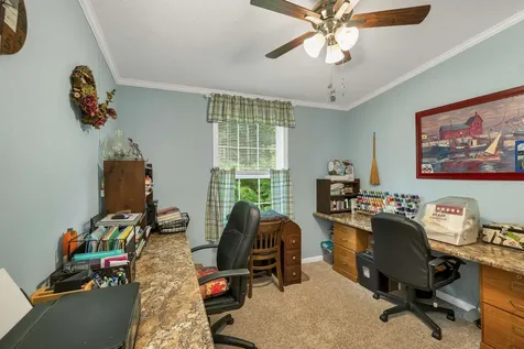 35 Mansfield Woods Way New Hampton NH 03256