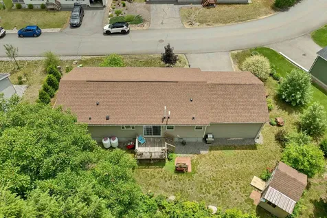 35 Mansfield Woods Way New Hampton NH 03256