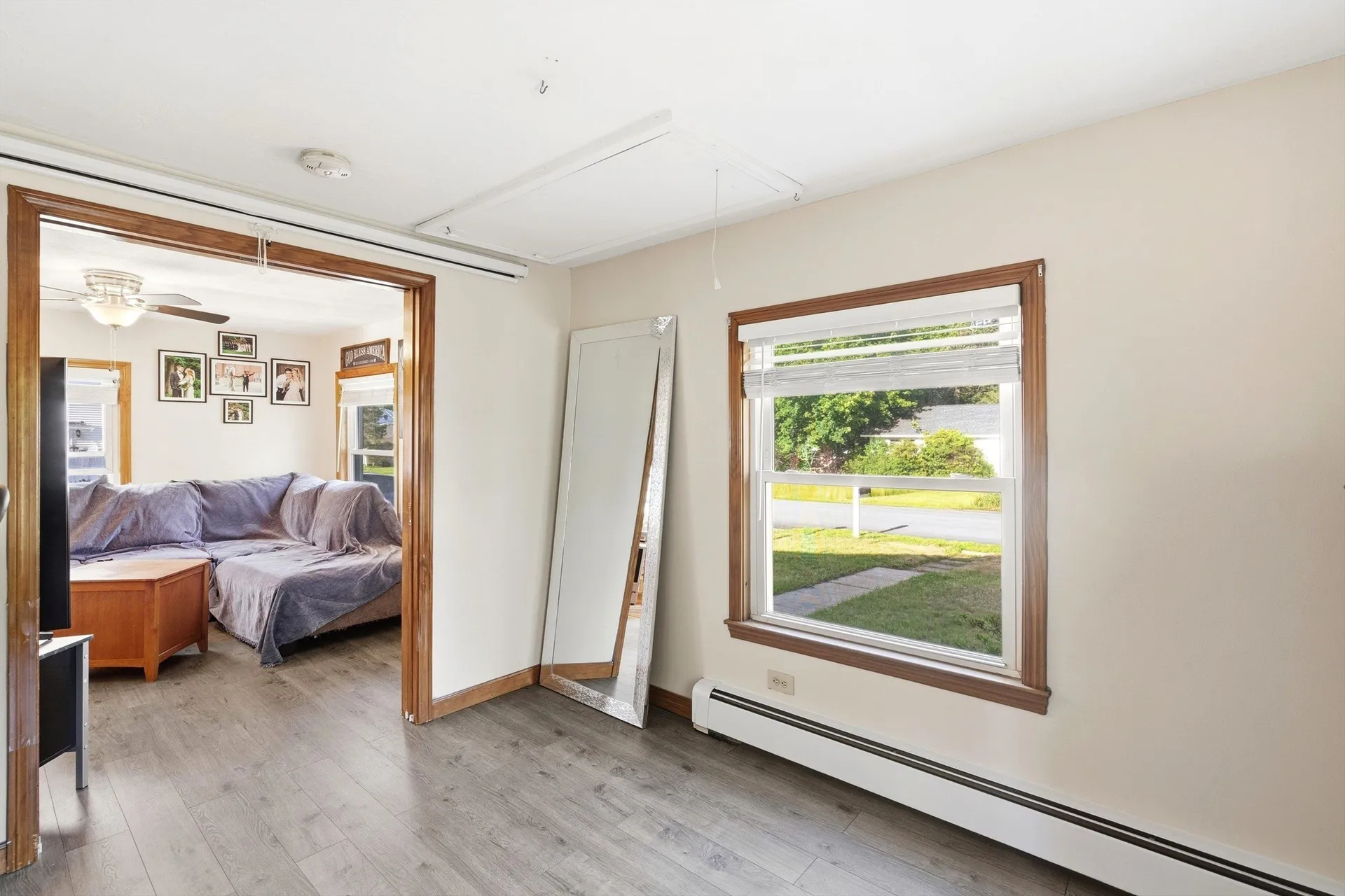31 Hillside Avenue Derry NH 03038