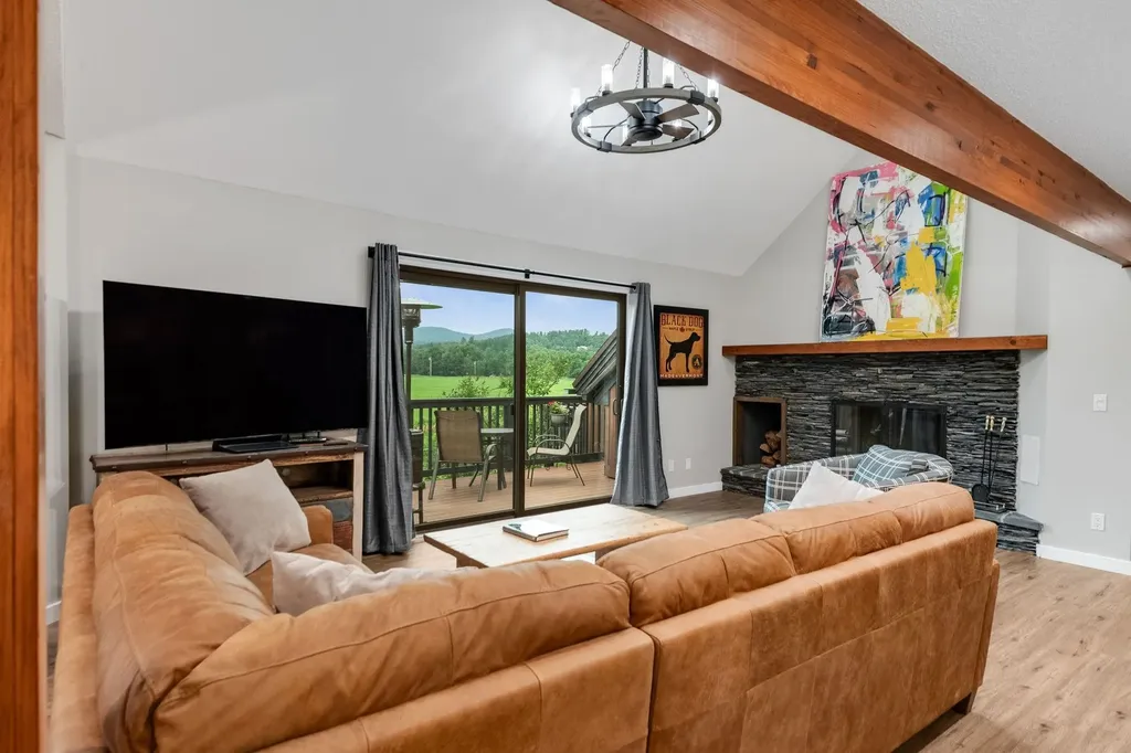 8 Wildlife Road Stowe VT 05672