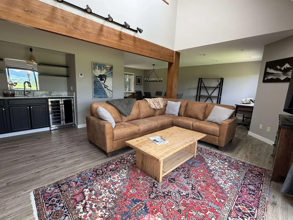 8 Wildlife Road Stowe VT 05672