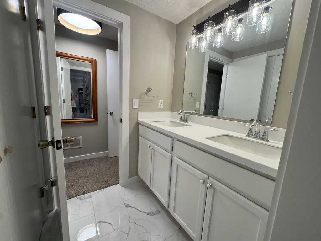8 Wildlife Road Stowe VT 05672