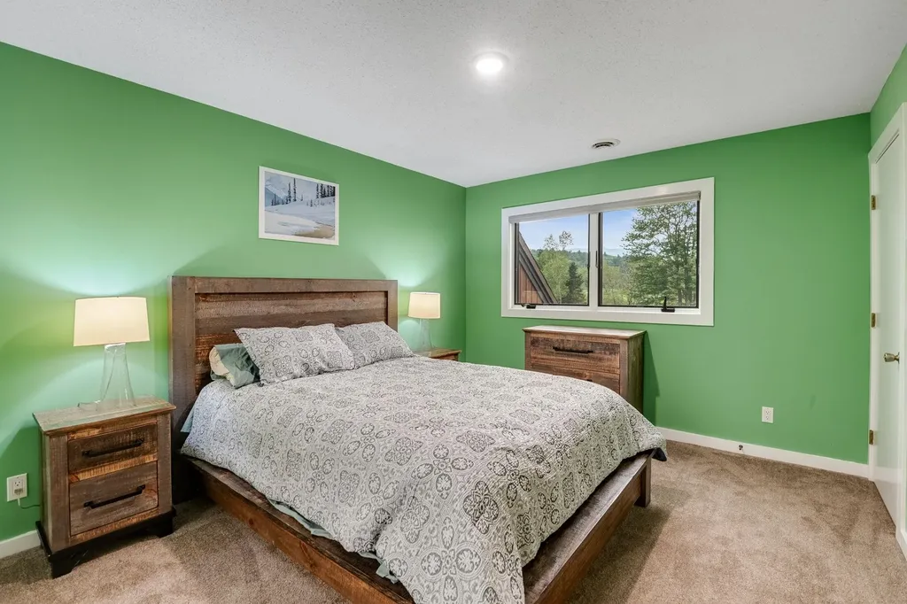 8 Wildlife Road Stowe VT 05672