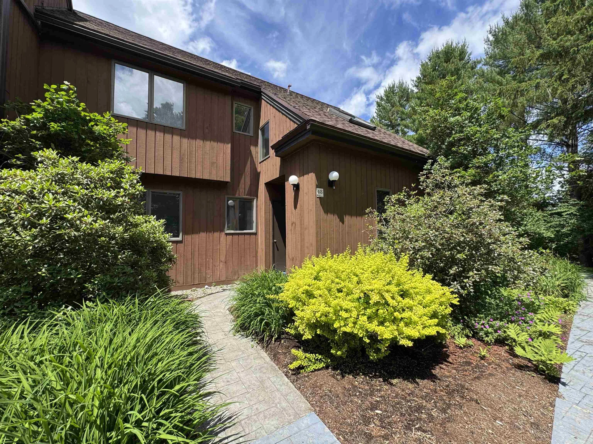 8 Wildlife Road Stowe VT 05672