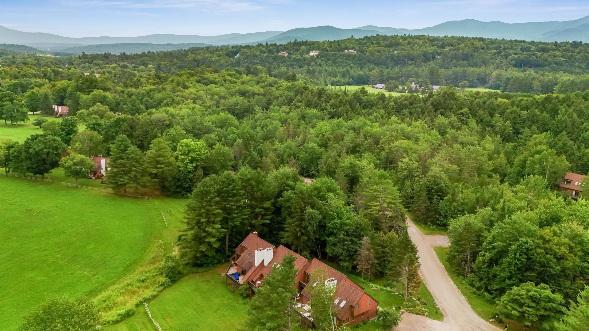 8 Wildlife Road Stowe VT 05672