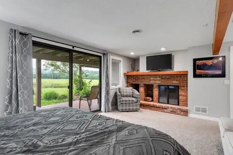 8 Wildlife Road Stowe VT 05672