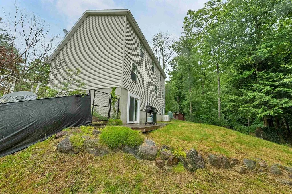 368 Chesham Road Harrisville NH 03450