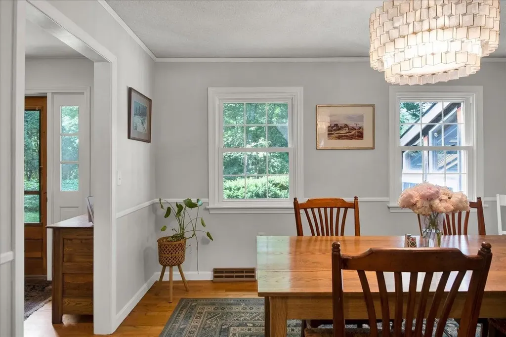 10 Birch Lane Essex Junction VT 05452