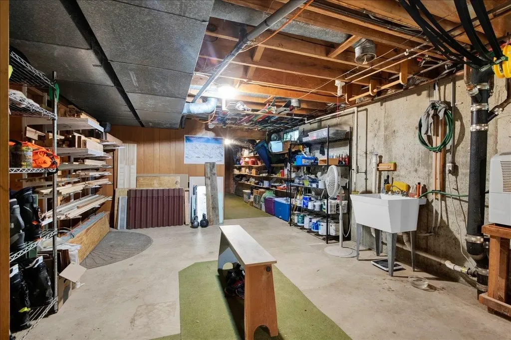 10 Birch Lane Essex Junction VT 05452