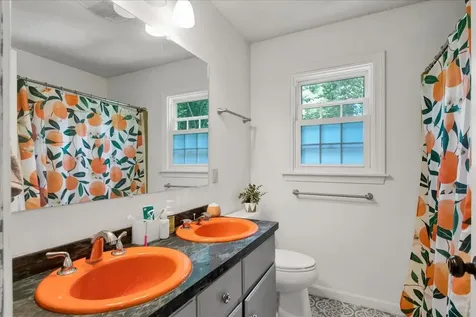 10 Birch Lane Essex Junction VT 05452