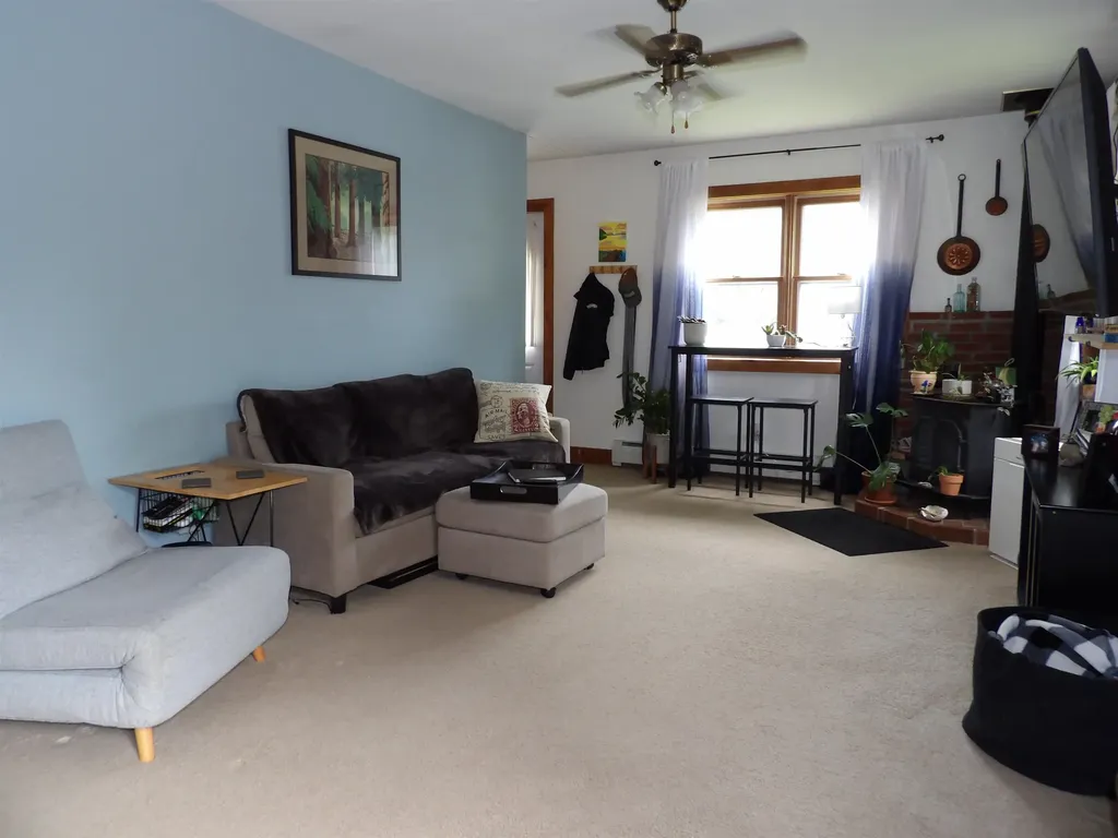 19 Phillips Street Rutland City VT 05701
