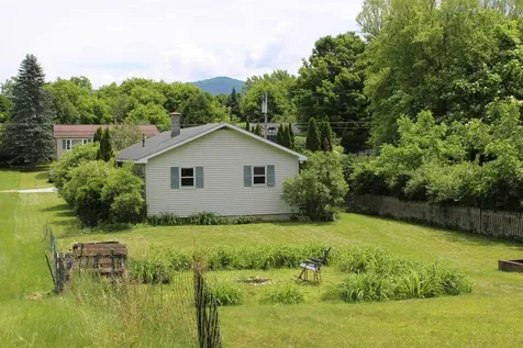 19 Phillips Street Rutland City VT 05701