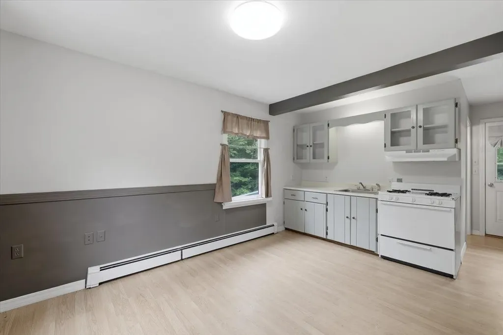 29 Woodland Lane Enfield NH 03748