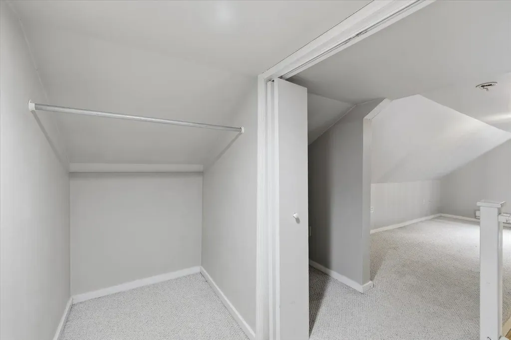 29 Woodland Lane Enfield NH 03748