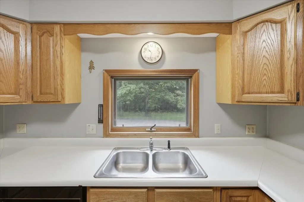 29 Woodland Lane Enfield NH 03748