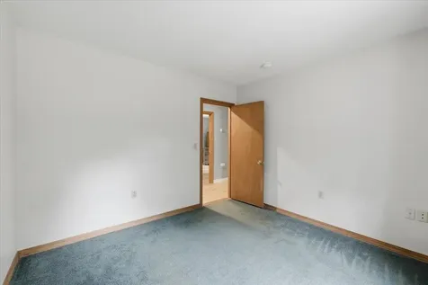 29 Woodland Lane Enfield NH 03748