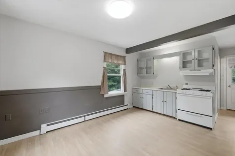 29 Woodland Lane Enfield NH 03748