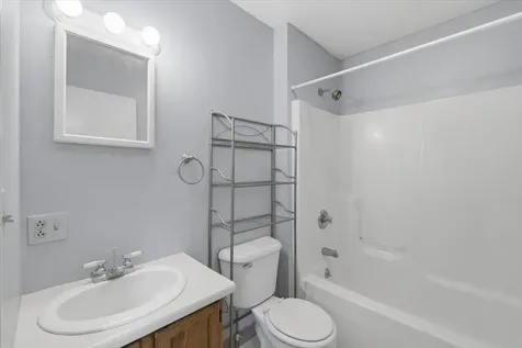 29 Woodland Lane Enfield NH 03748