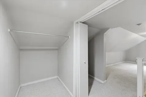 29 Woodland Lane Enfield NH 03748