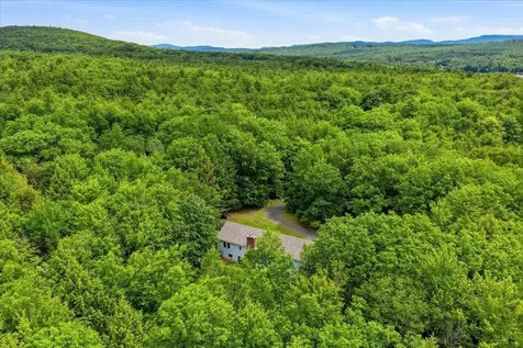 29 Woodland Lane Enfield NH 03748