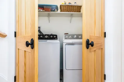 57 Sherburne Avenue Portsmouth NH 03801