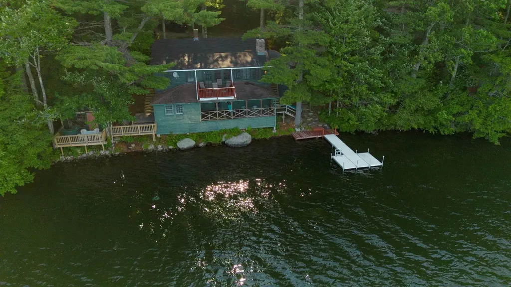 83 Eastside Road Harrisville NH 03450