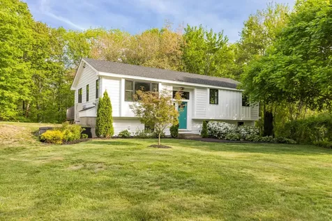 29 Frontier Street Rye NH 03870