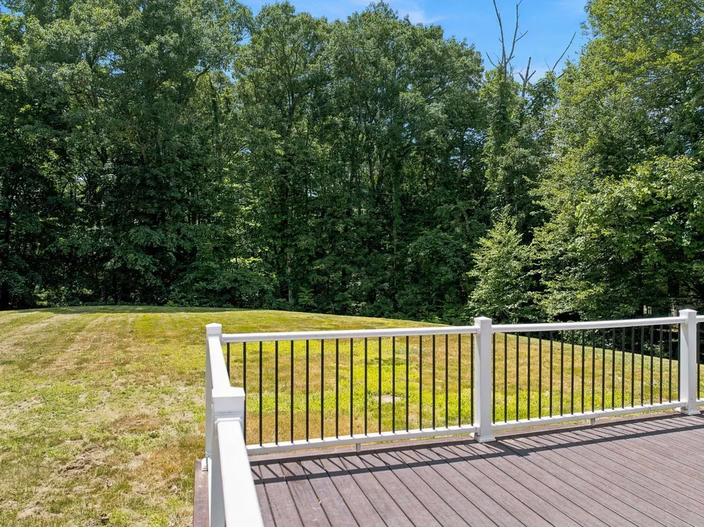 60 Horseshoe Road Windham NH 03087