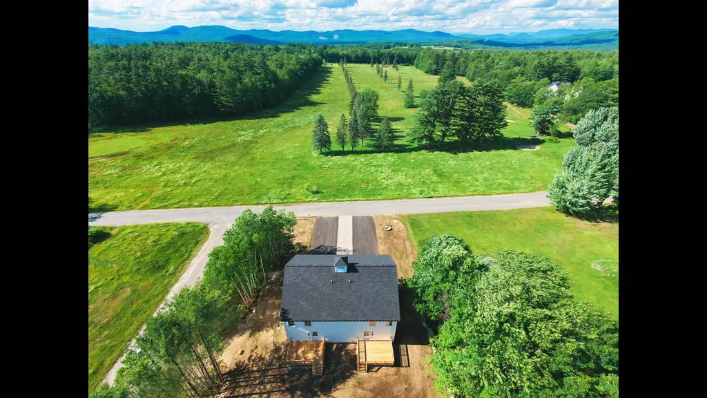 48B Pine Street Bethlehem NH 03574
