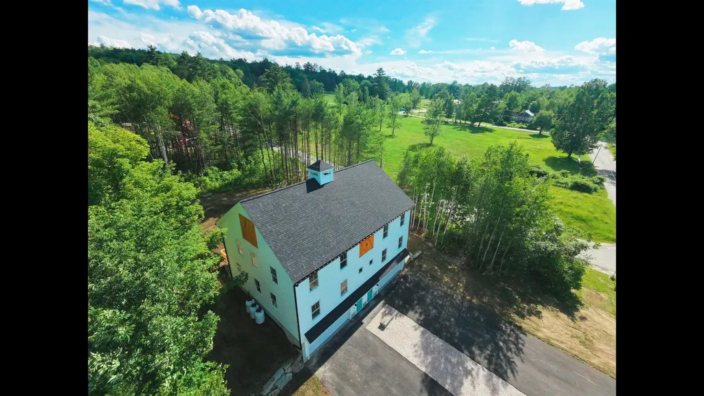 48B Pine Street Bethlehem NH 03574