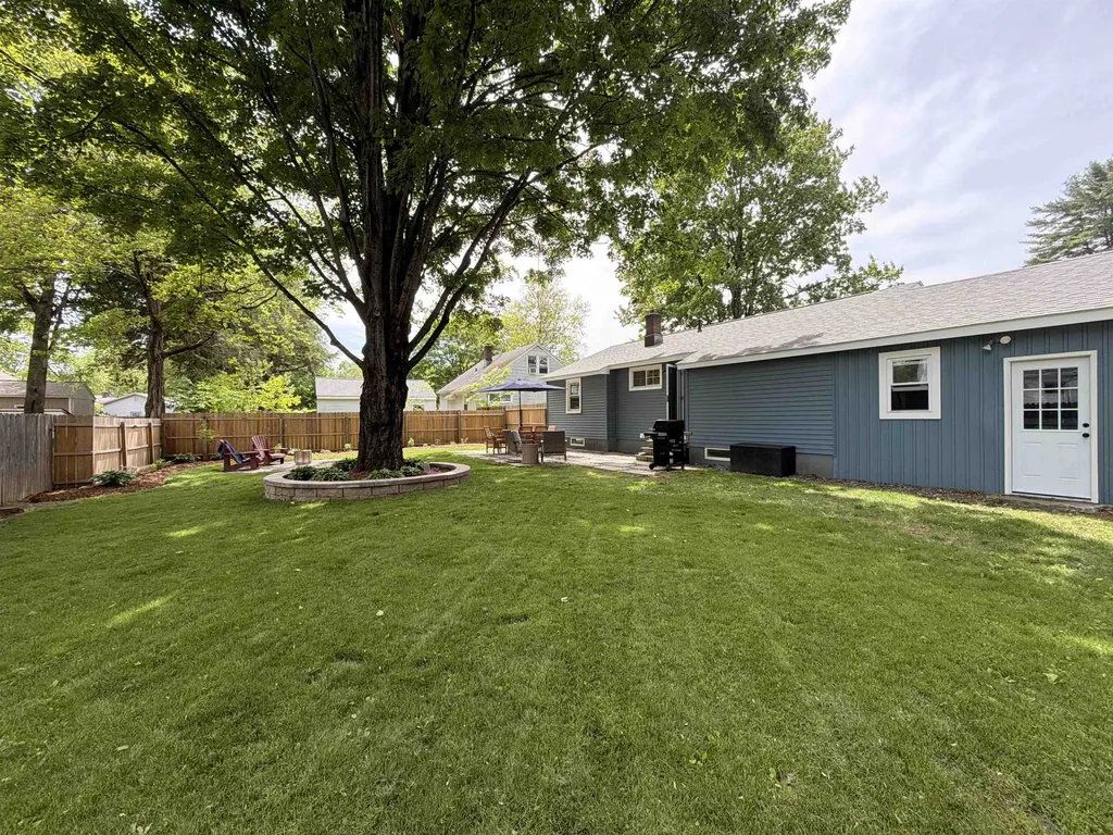 41 Laura Lane Keene NH 03431
