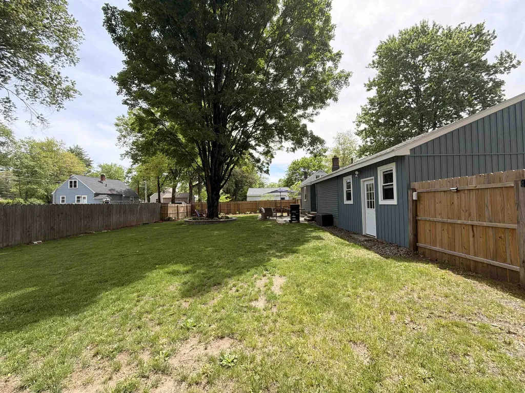 41 Laura Lane Keene NH 03431