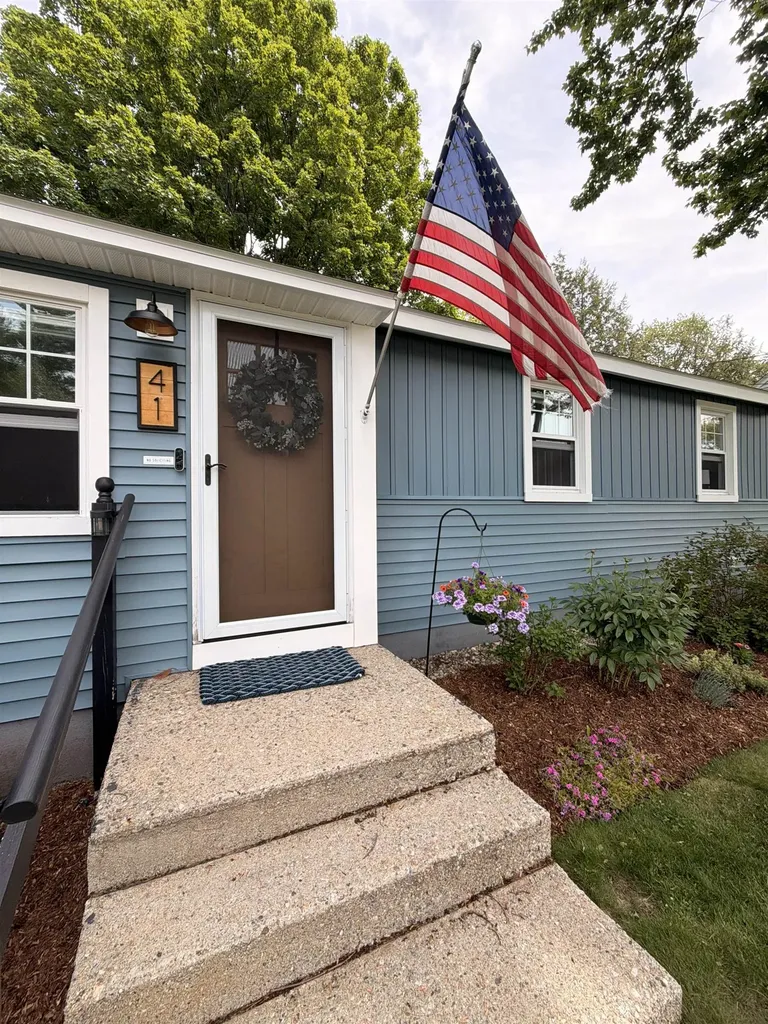 41 Laura Lane Keene NH 03431