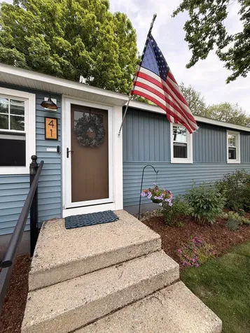 41 Laura Lane Keene NH 03431