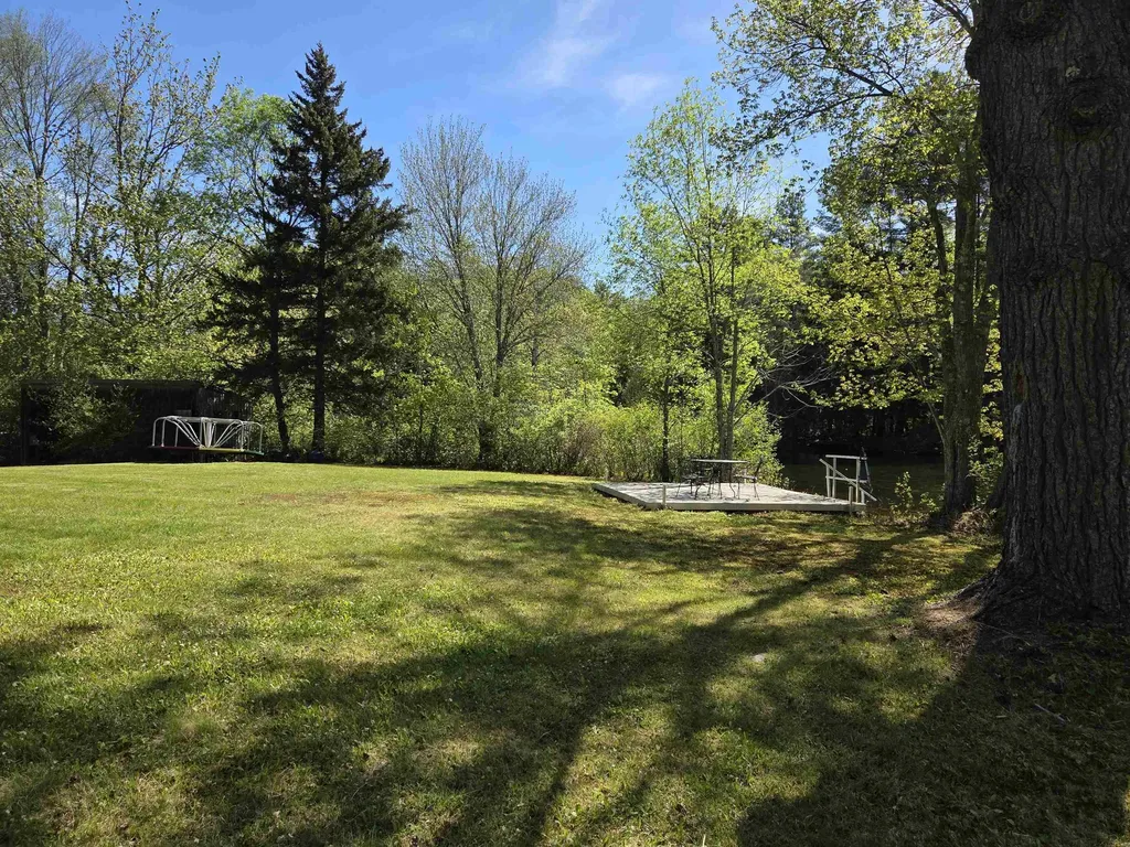436 Lockehaven Road Enfield NH 03748