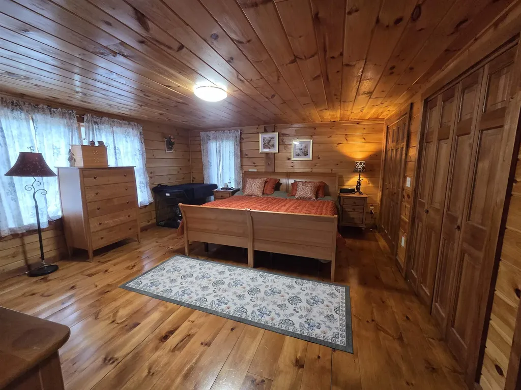 436 Lockehaven Road Enfield NH 03748