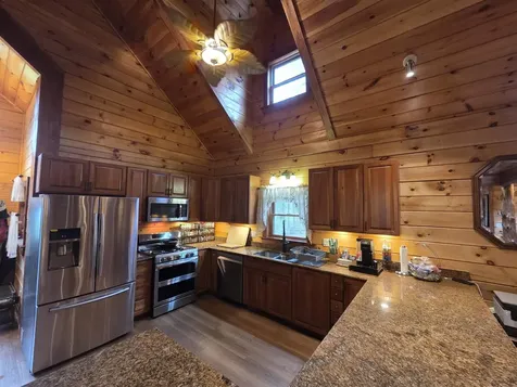436 Lockehaven Road Enfield NH 03748