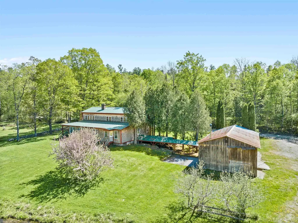 87 Bailey Pond Road Marshfield VT 05658