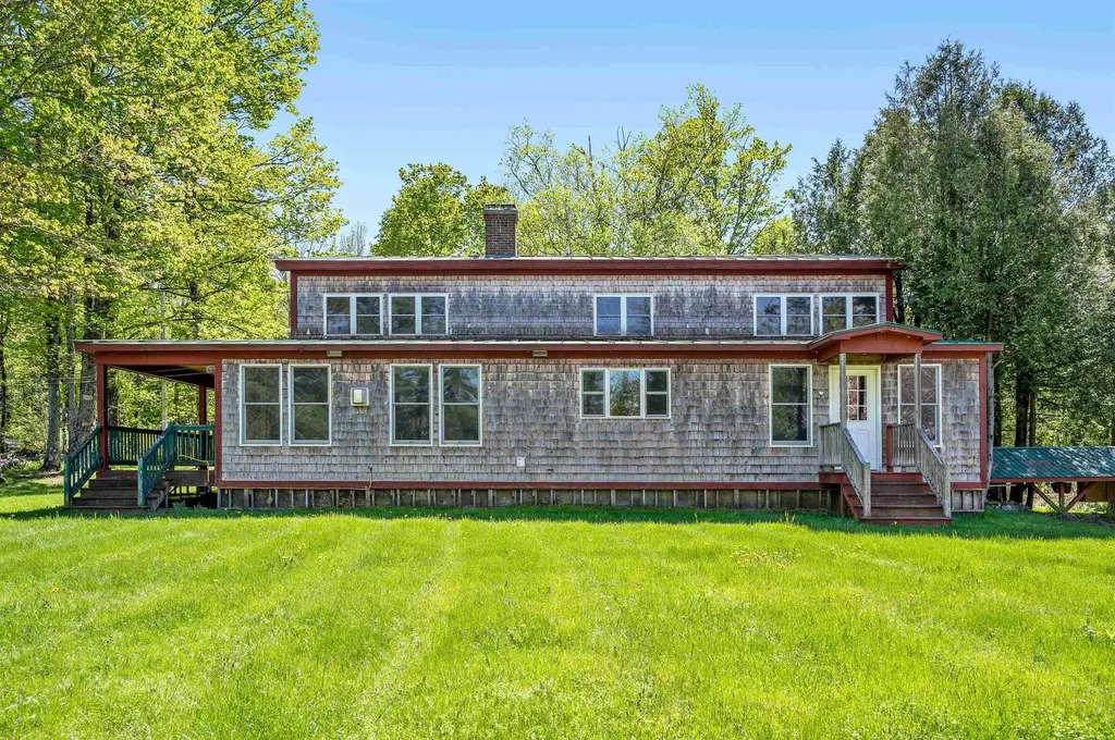 87 Bailey Pond Road Marshfield VT 05658