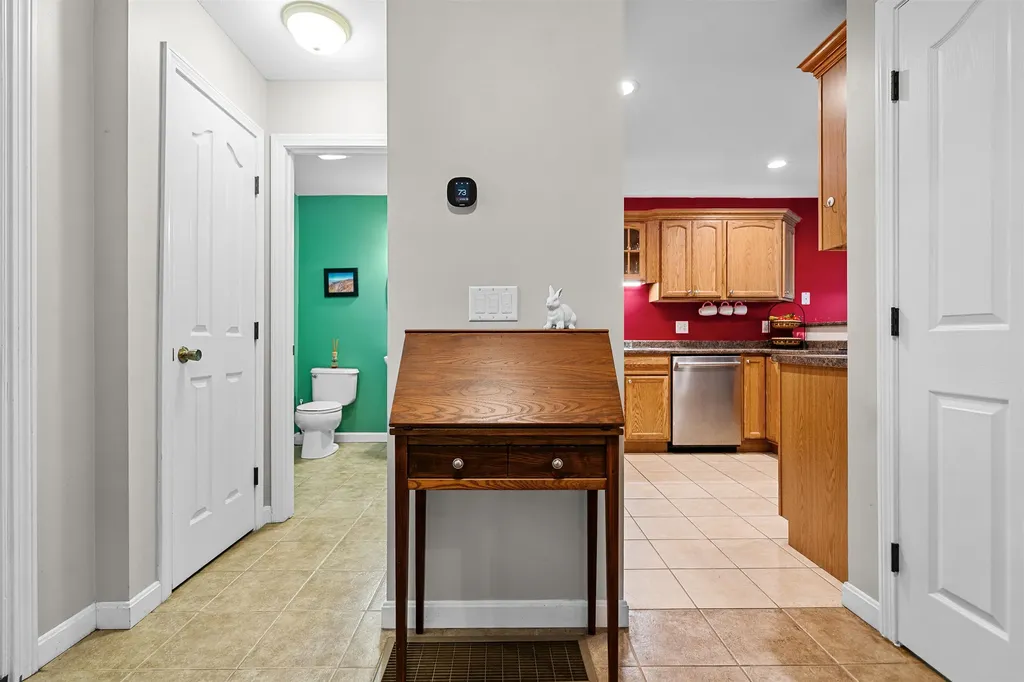 31 Cabernet Drive Concord NH 03303