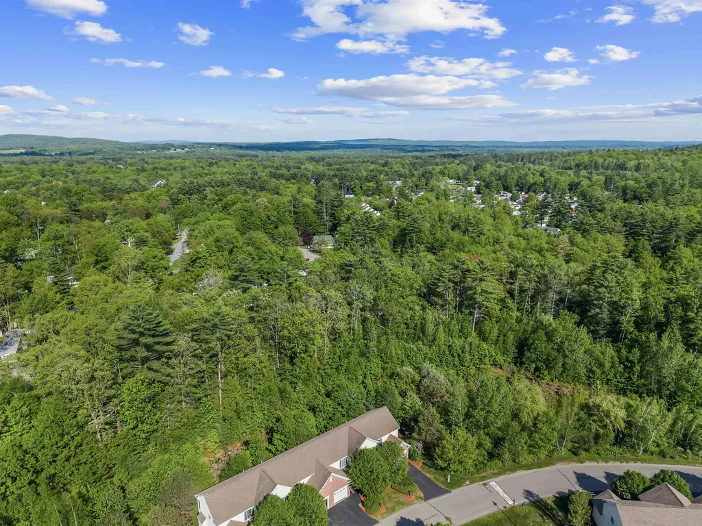 31 Cabernet Drive Concord NH 03303