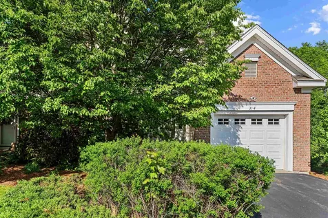 31 Cabernet Drive Concord NH 03303