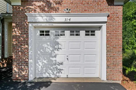 31 Cabernet Drive Concord NH 03303