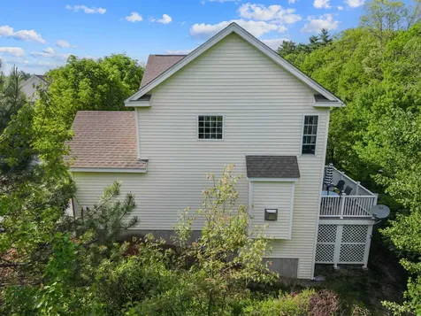 31 Cabernet Drive Concord NH 03303