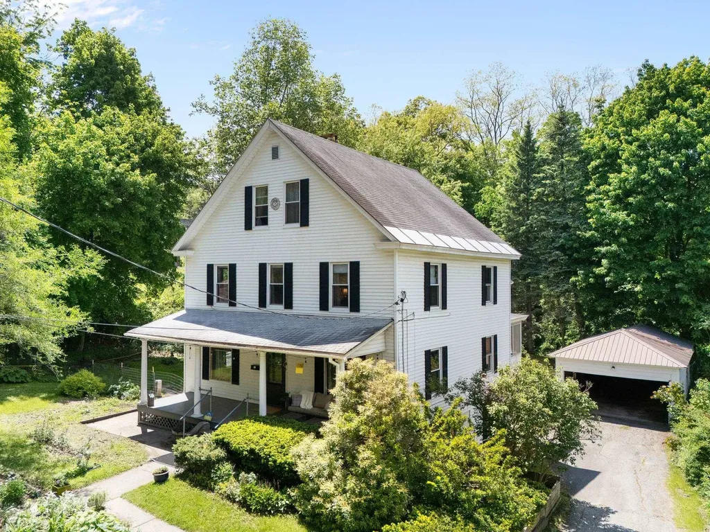 39 Locust Street Brattleboro VT 05301