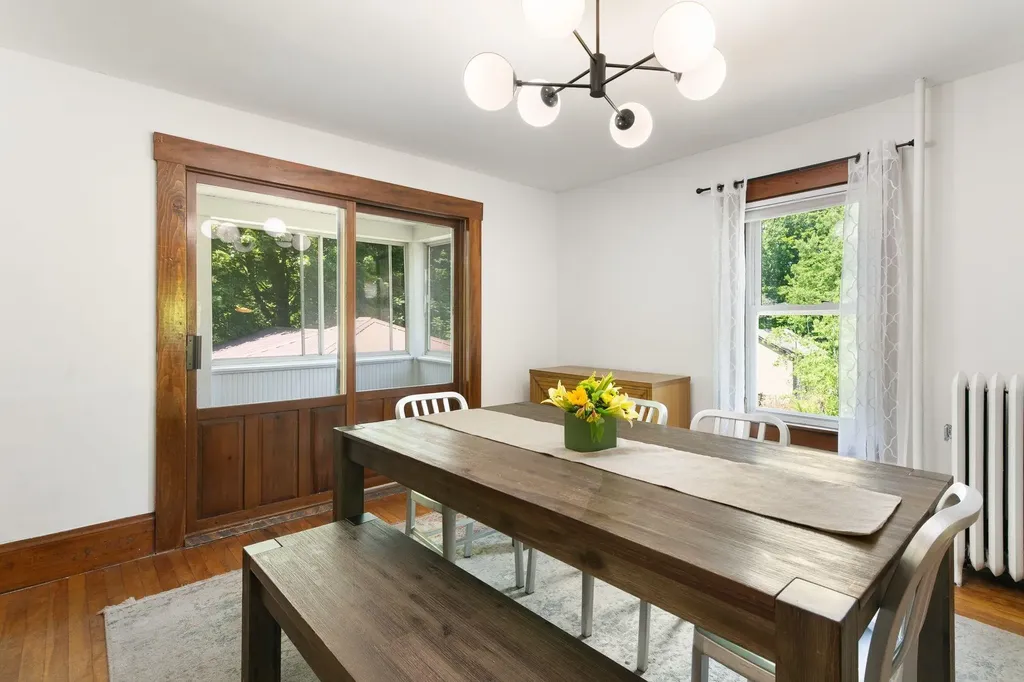 39 Locust Street Brattleboro VT 05301